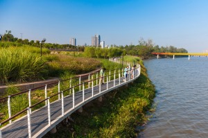 Yanweizhou Park by Turenscape