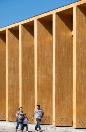 Alejandro-Aravena-Constitucion-Cultural-Center_dezeen_936_2