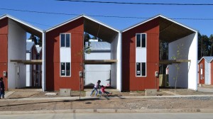 Villa Verde Housing, Constitución, 2013. Photograph by Elemental