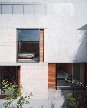 Antonio Sola House in Mexico City by Ambrosi Etchegaray