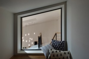 Apartment-with-a-slide-by-KI-Design-Studio_dezeen_936_13