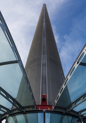 British Airways i360 by Marks Barfield