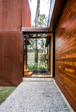 CCR1 Residence by Wernerfield