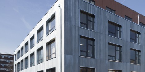 Deborah House by Sarah Wigglesworth Architects