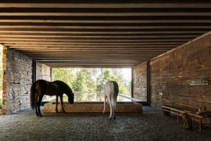 El Mirador House by Manuel Cervantes CC Arquitectos