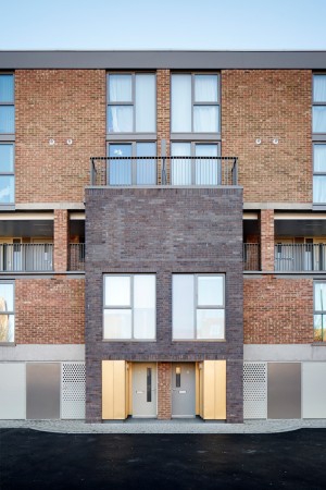 Hillington Square by Mae Architects