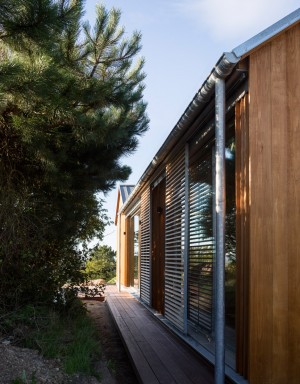 House at Molls Hill by Lenschow and Pihlmann