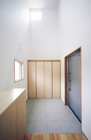 House in Kosai, Japan by Shuhei Goto Architects