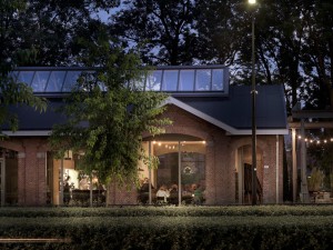 Houtloods by Bedaux de Brouwer Architecten