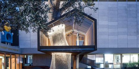 IMJ tree house by Ifat Finkelman and Deborah Warschawski