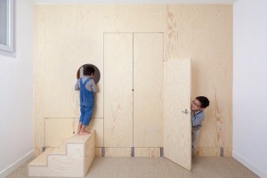 Inhabited wooden walls in Geneva by Aurélie Monet Kasisi