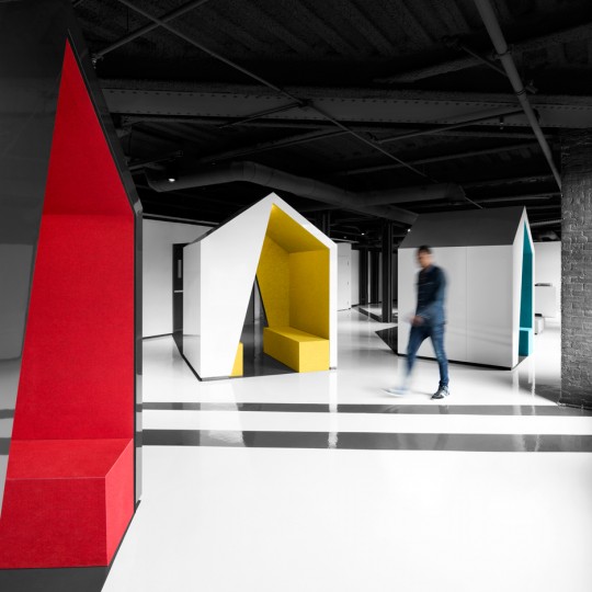 Lightspeed headquarters by ACDF Architecture