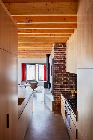 Maroubra House by THOSE Architects