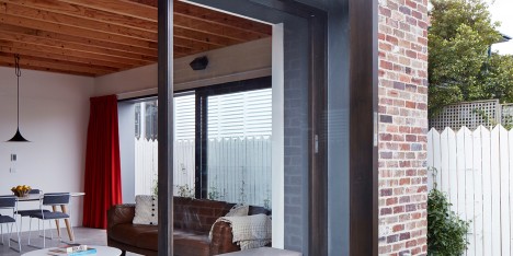 Maroubra House by THOSE Architects
