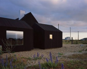North Vat Dungeness by Rodic Davidson Architects