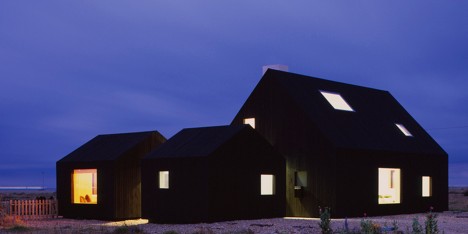 North Vat Dungeness by Rodic Davidson Architects