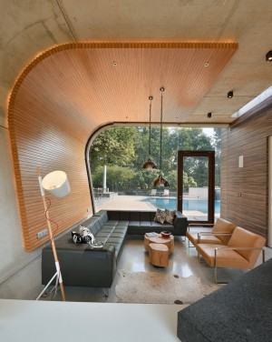 Pool House by 42mm Architecture