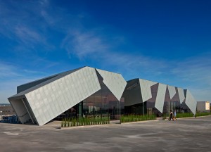 Pterodactyl; Culver City, California; by  Eric Owen Moss Architects