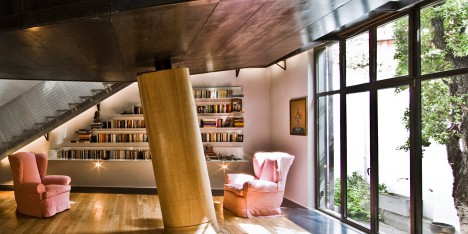 Tree House apartment by MdAA