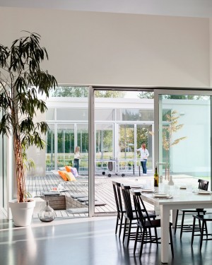 Villa Lumi by Avanto Architects