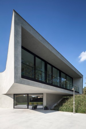 Villa MQ in Belgium by Office O architects