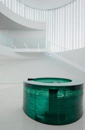 Windshield Factory in Lima by Felipe Ferrer