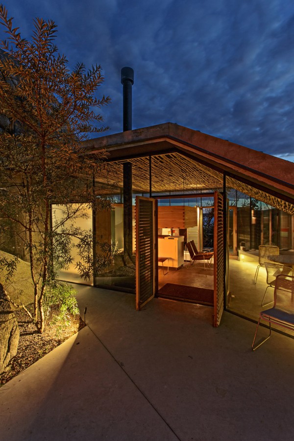 Cabin Knapphullet by Lund Hagem