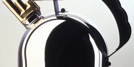 9090 kettle by Richard Sapper for Alessi