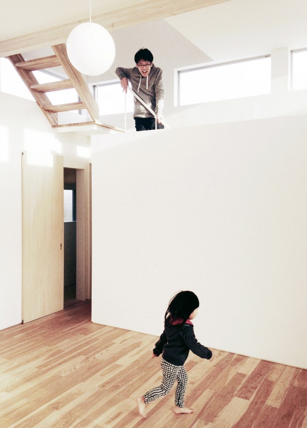Floating House in Ogasa by Shuhei Goto Architects
