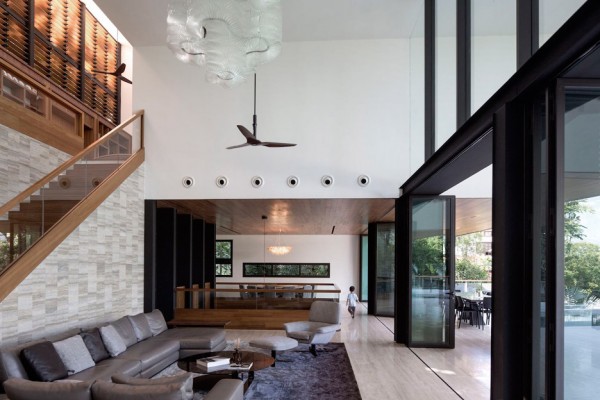Gallop House by Formwerkz Architects
