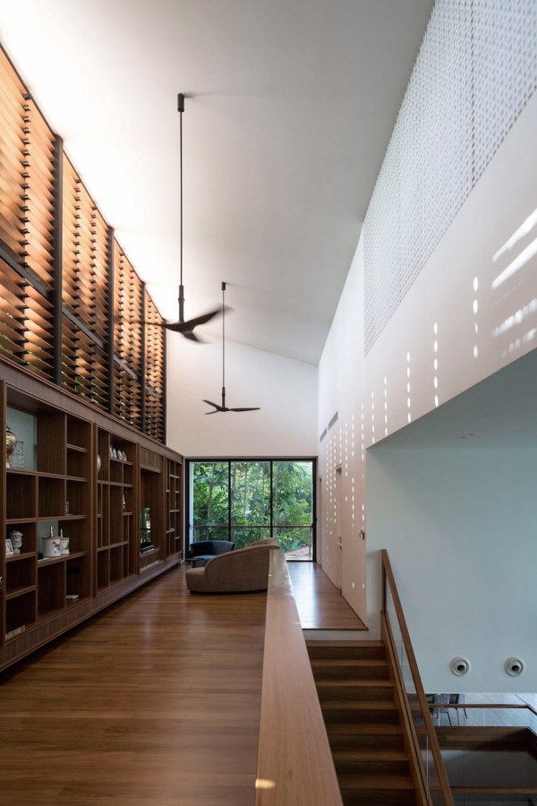 Gallop House by Formwerkz Architects