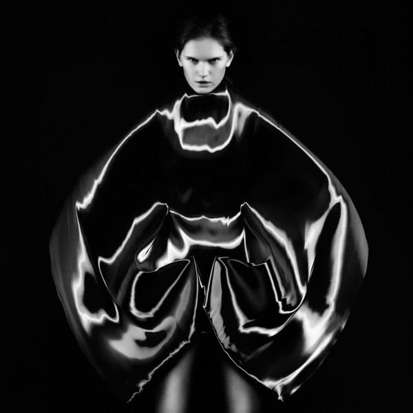 Game Changers – Reinventing the 20th-Century Silhouette at MoMu Antwerp