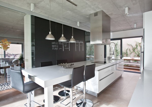 Hernandez residence by Daniel Valle Architects
