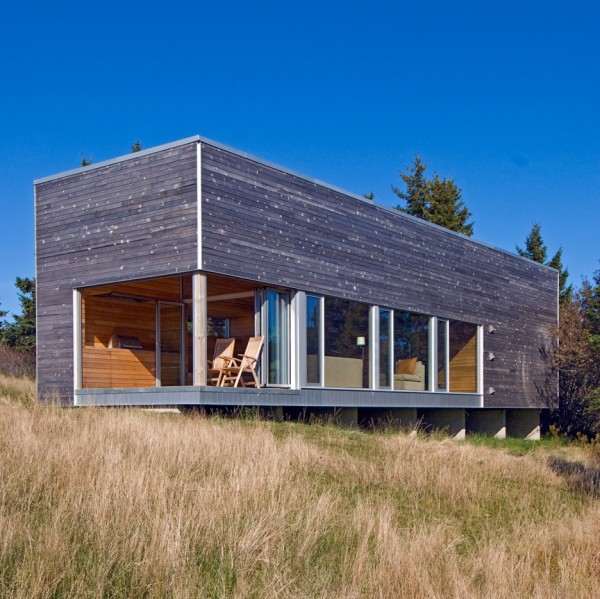House 22 Spa by MacKay-Lyons Sweetapple