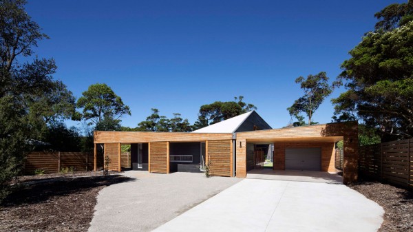 House In Somers by Adrian Bonomi Architect