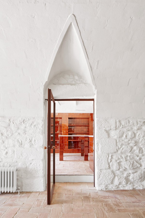 Renovation of a house in Emporda by Architectura G