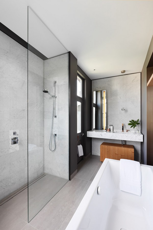 Maida Vale apartment by MWAI