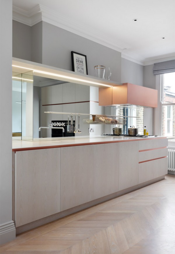 Maida Vale apartment by MWAI
