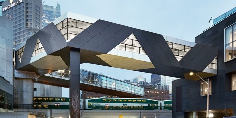 FSC bridge in Toronto by Jennifer Marman, Daniel Borins and James Khamsi