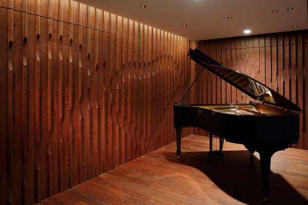steinway-and-sons-flagship-shop-ogata-yoshiki-salt_dezeen_936_23