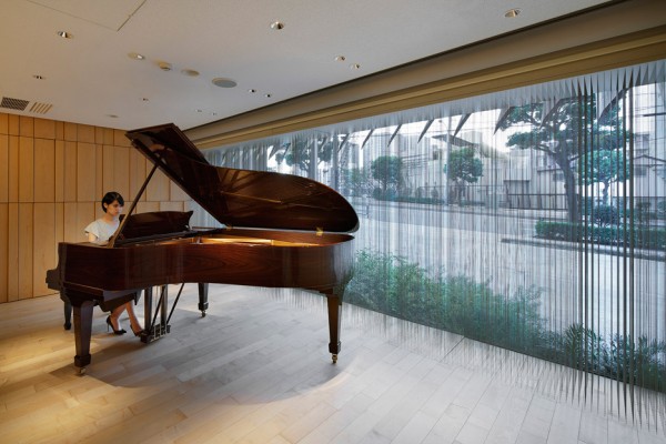 steinway-and-sons-flagship-shop-ogata-yoshiki-salt_dezeen_936_25