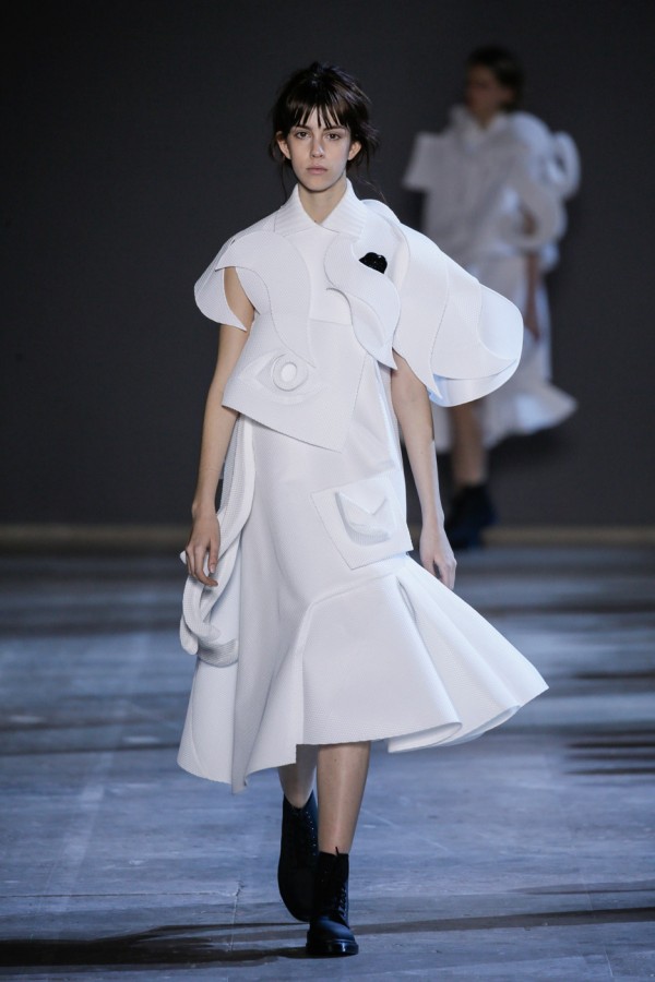 Viktor&Rolf Spring/Summer 2016 haute couture Cubist inspired collection