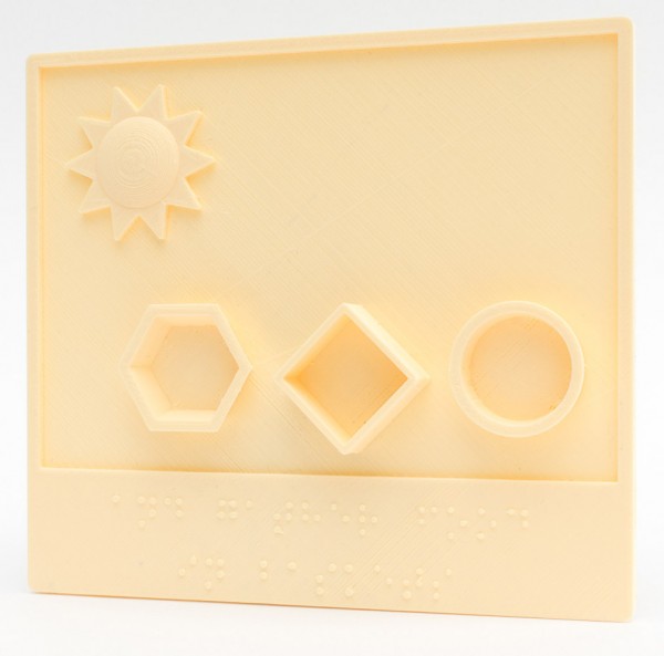 3d-printed-picture-books-blind-children-3d-hubs_dezeen_936_4