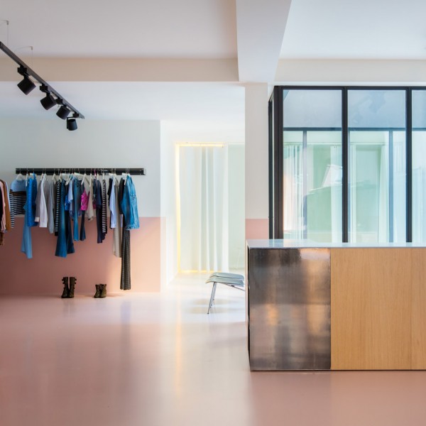 Step by Step boutique by Dialect