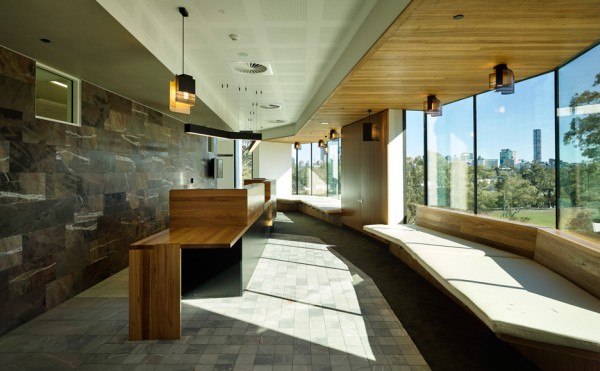 University of Queensland Oral Health Centre by Cox Rayner Architects
