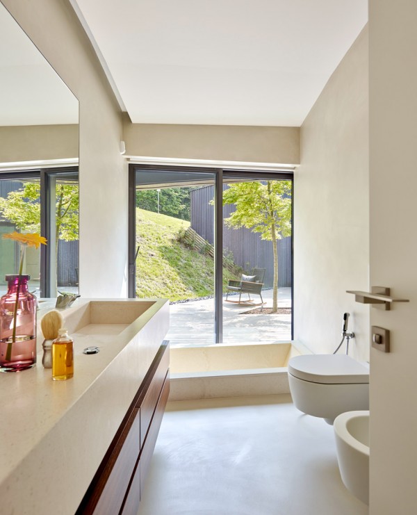 Alps Villa by Camillo Botticini Architetto