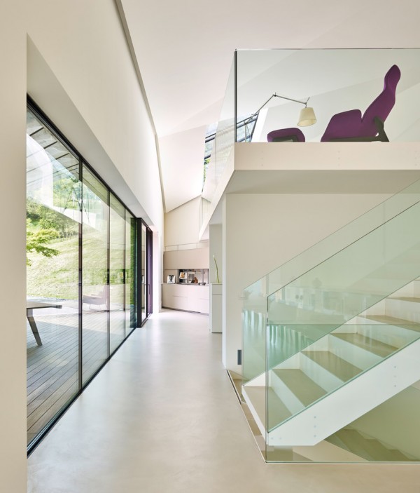 Alps Villa by Camillo Botticini Architetto