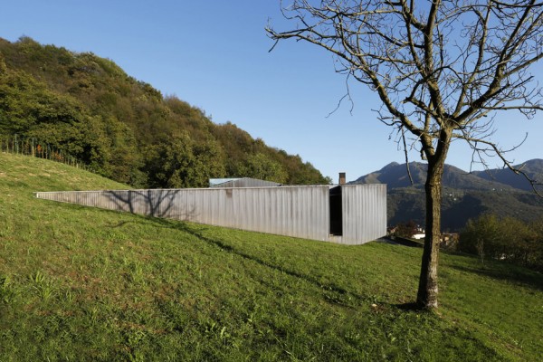 Alps Villa by Camillo Botticini Architetto