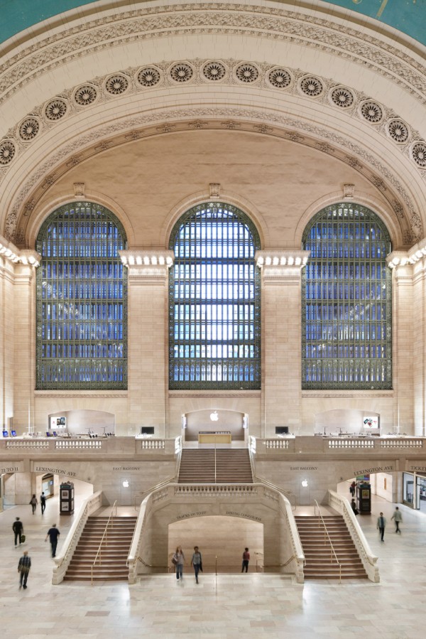 Apple receives New York preservation award