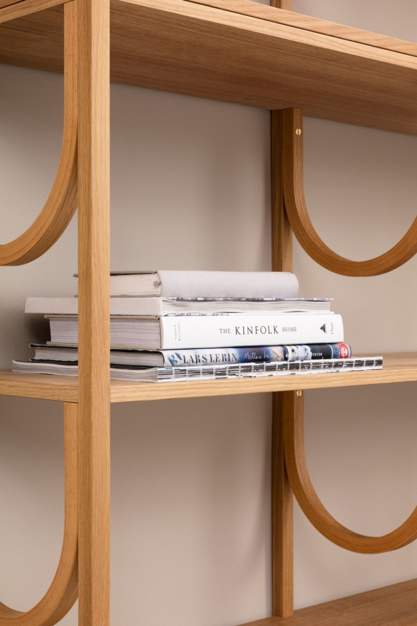 Arch shelves by Note for Fogia